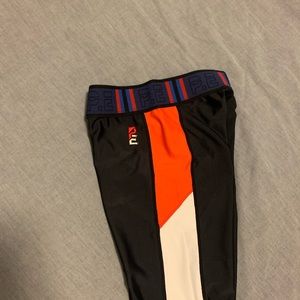 P.E. Nation blind side legging